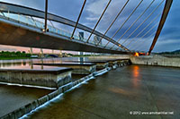 Nikon D90 | Tokina 11-16mm | 1/80 - 3s | f8 | ISO 200 | HDR 9 Exposures