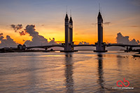 HDR - Iconic Bridge